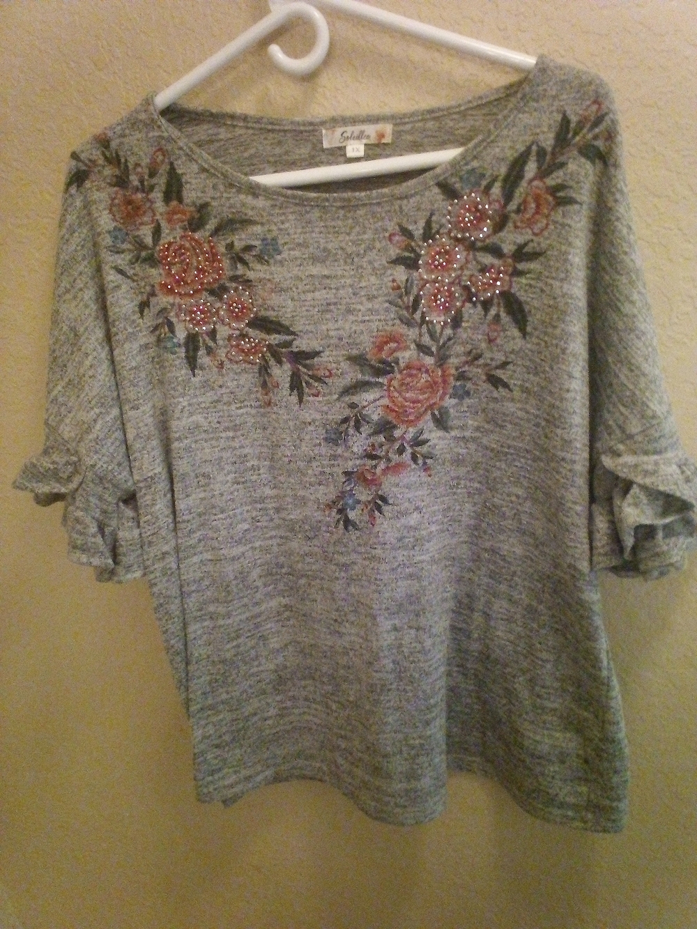 Gilded Floral-Embellished Grey Women’s Sweatshirt
